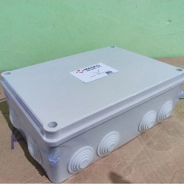BOX DURADOS 220×150×75 MM 12 LUBANG